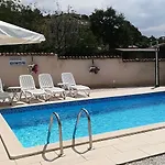 Sandra Apartment