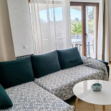 Sandra Apartman