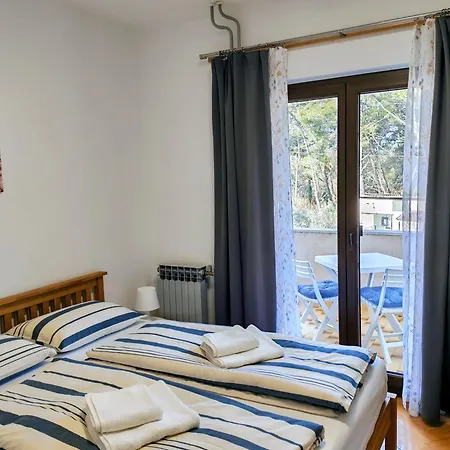 Sandra Apartman *
